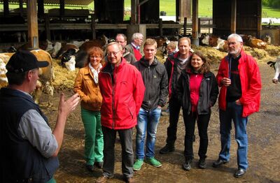 Von l. n. r: Gerhard Lorch, Gemeinderätin Birgit Schröder, MdL Klaus Käppeler, hinten Thomas Goerlich, Harald Fliegner,